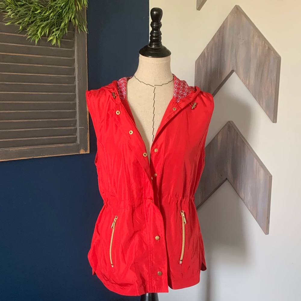 Jane Ashley utility vest